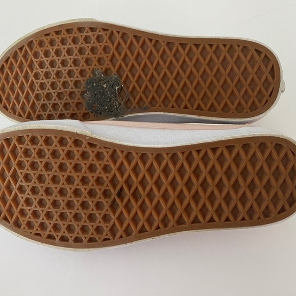 VANS Old Skool Pink Sneakers - Picture 6 of 7